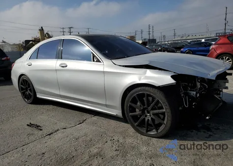 2016 Mercedes-Benz S 550 z USA, uszkodzony, nr VIN WDDUG8CB5GA210161